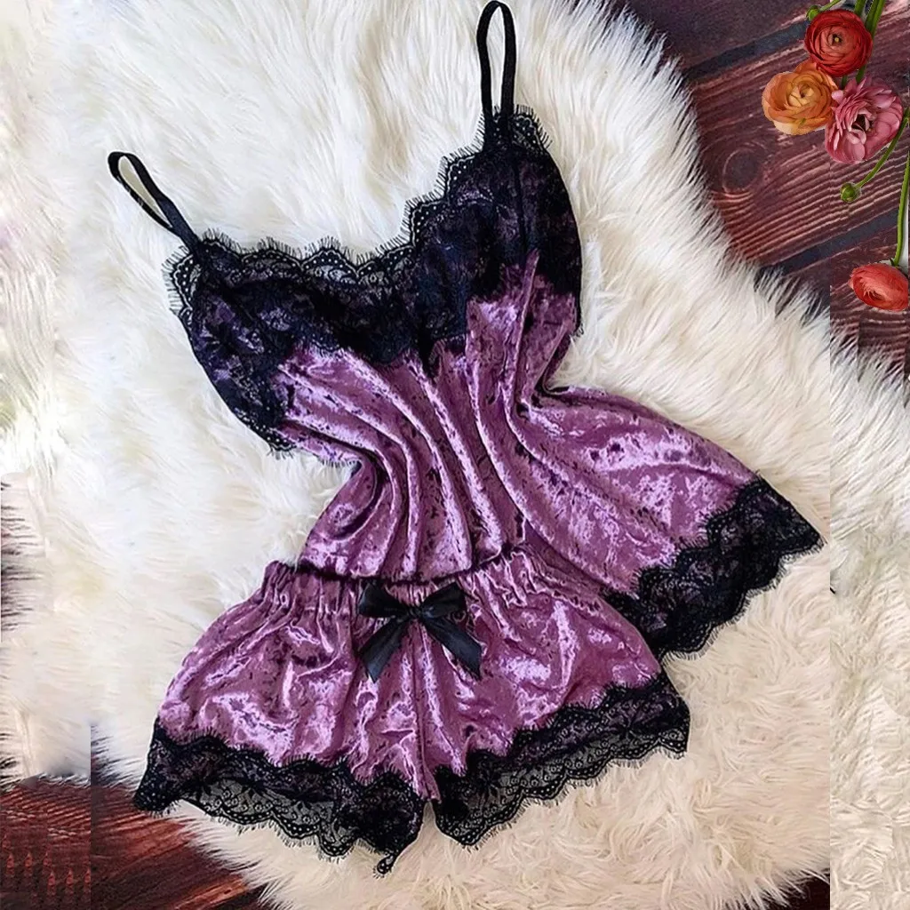

pyjamas women Sexy Lingerie Set Velvet Home Pajamas Diamond Nightdress