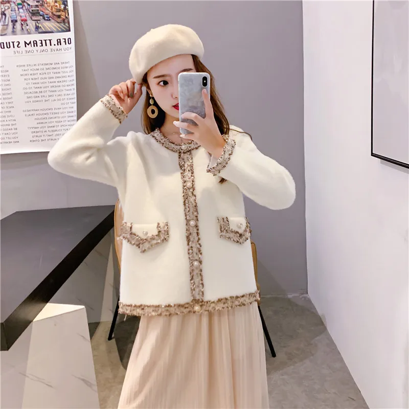 Женский короткий вязаный кардиган жакет из искусственного бархата на пуговицах