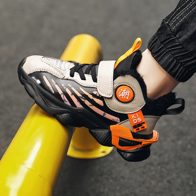 

Men's casual shoes, sports shoes durable outsole, fashion sports running shoes extra-large high-top and cotton warm men's shoes