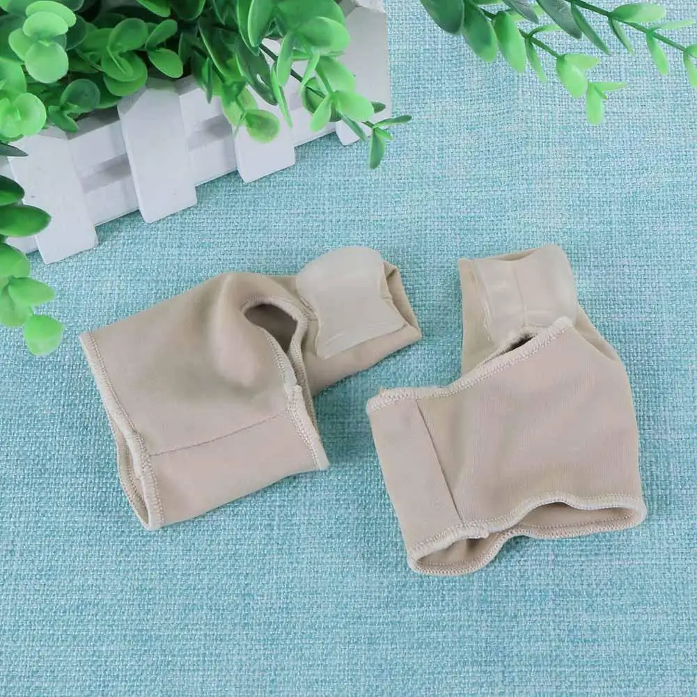 

Silicone Foot Hallux Valgus Correction Big Toe Bunion Separators Silicone Hallux Corrector Braces Toes Separator Feet Care Tool*