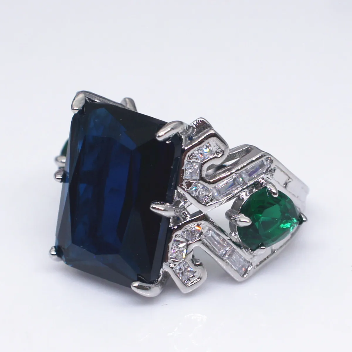 Серебро 925 пробы кольцо с сапфиром голубое яйцо чистый топаз не украшения