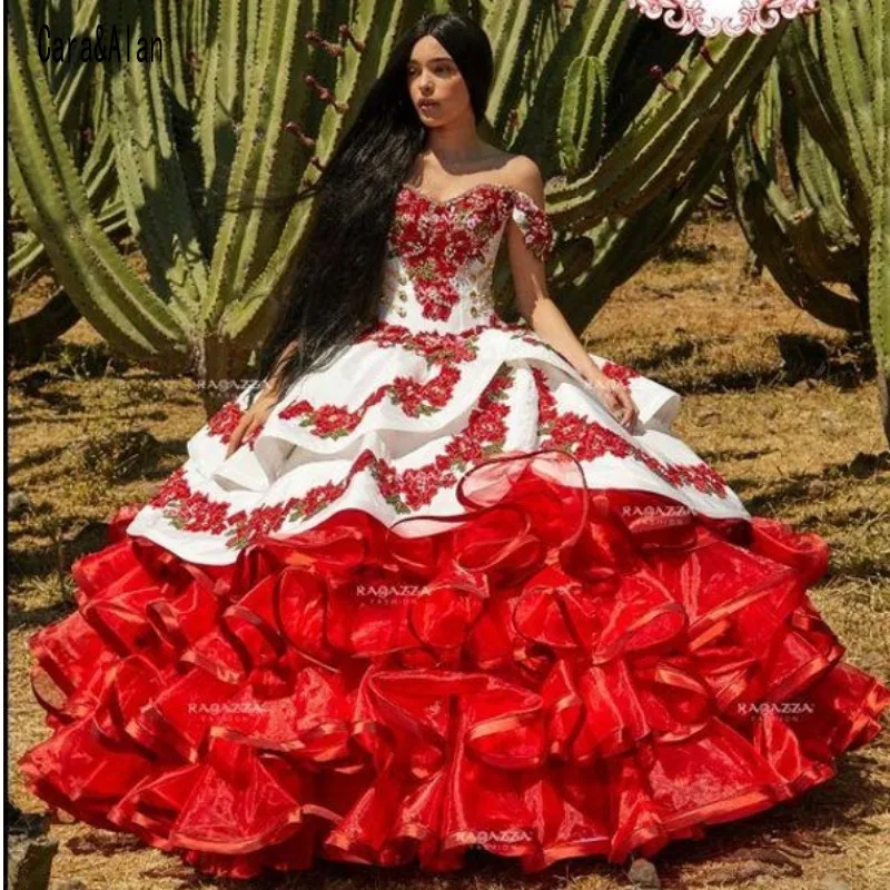 Цветочные платья Charro Quinceanera с оборками пышная юбка открытыми плечами кружевные