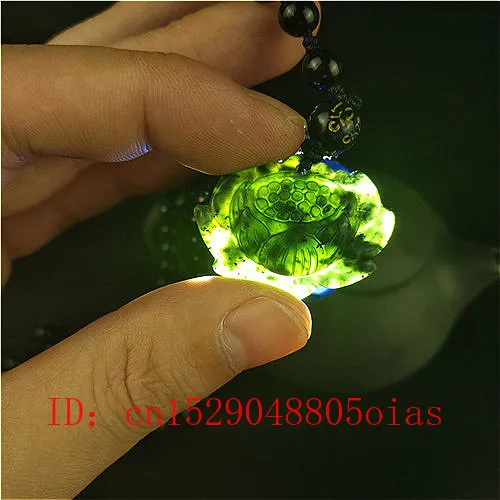 Ожерелье с кулоном из натурального китайского черного и зеленого нефрита