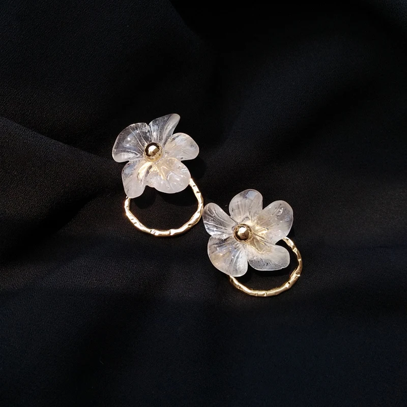 Модные длинные серьги жемчужные любимые женские с жемчужинами для дня