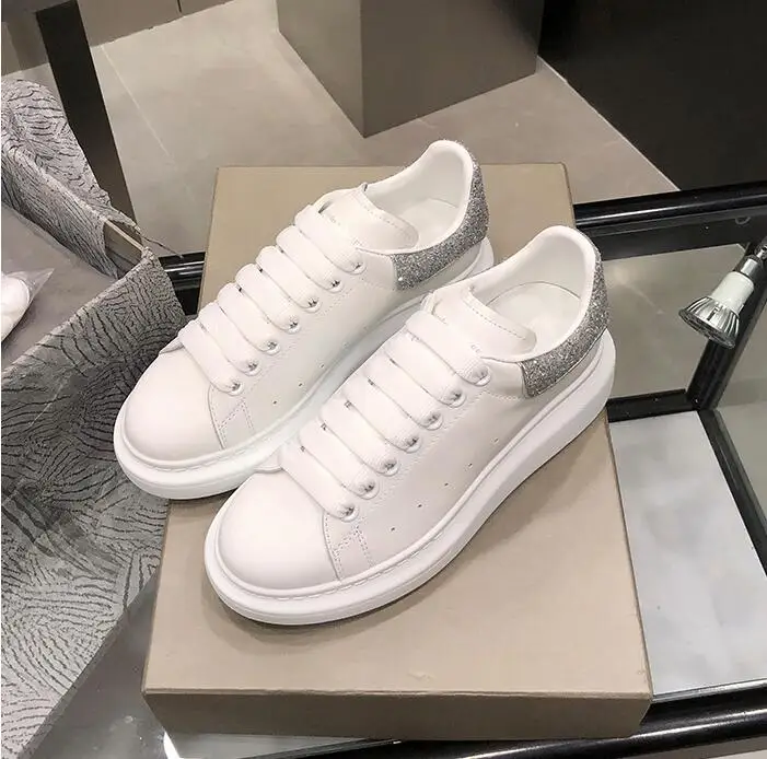 Новая женская кожаная повседневная обувь Розовые дизайнерские одежда для