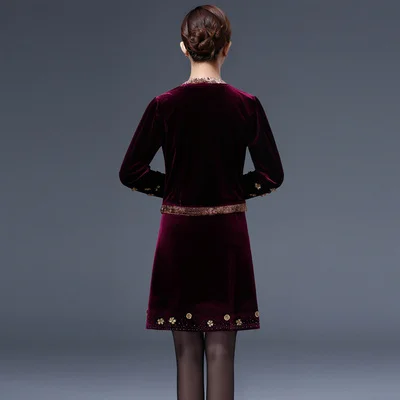 

Womens Dress Suits Autumn Winter Flower Embroidery Gold Velvet Formal Wedding Mother of Bride Long Sleeve 2 Piece Set Plus Size