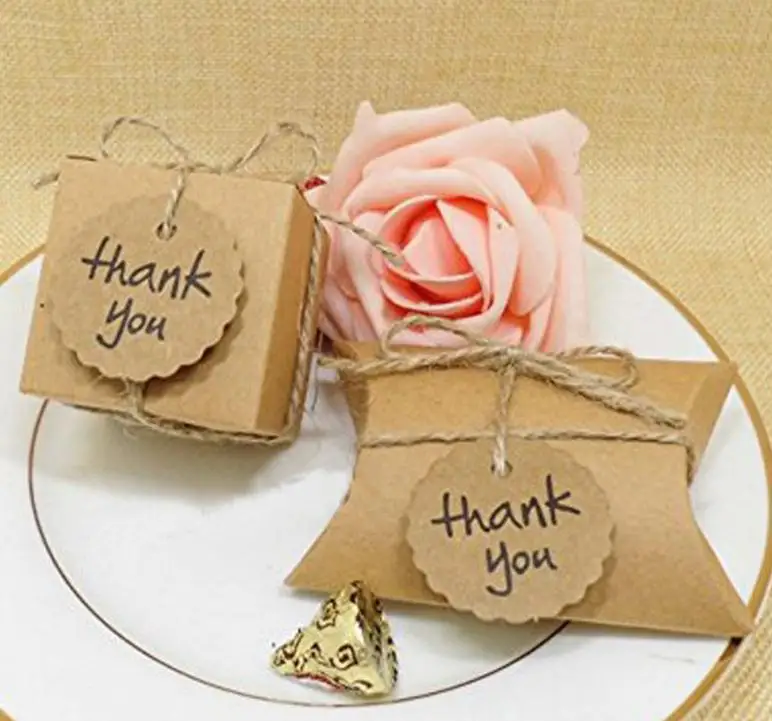Коробка из крафт бумаги сделай сам для свадебных конфет с карточкой надписью Thank