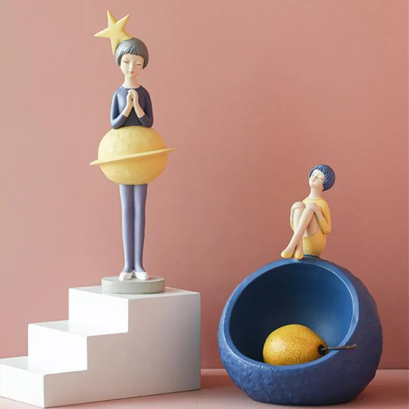 

NORTHEUINS Resin Planet Girl Storage Box Figurines Moon Star Sculpture Modern Desk Statuettes for Home Decoration Accessories