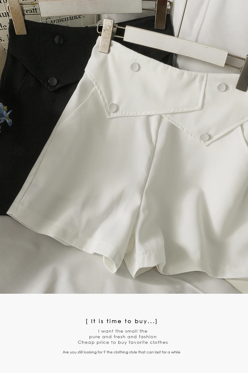 

2021 Summer solid color wild shorts women's button design shorts