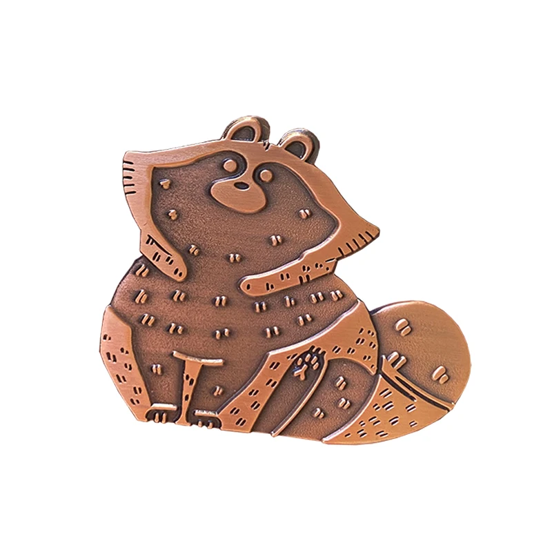 

Custom brown animal raccoon Lapel Pin Wholesale Manufacturer Antique Imitation Crafts Die cast soft enamel Zinc Alloy Badge