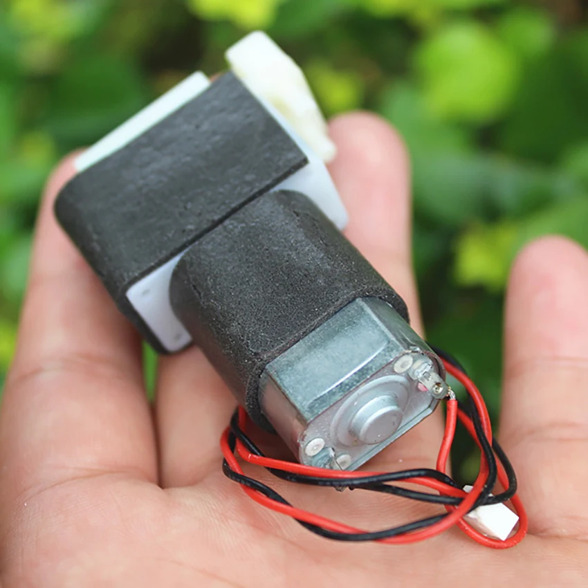 Фото С источником питания от постоянного тока 6V Мини Вакуумный насос бесшумный С источником питания от постоянного тока 6V Мини Вакуумный насос бесшумный