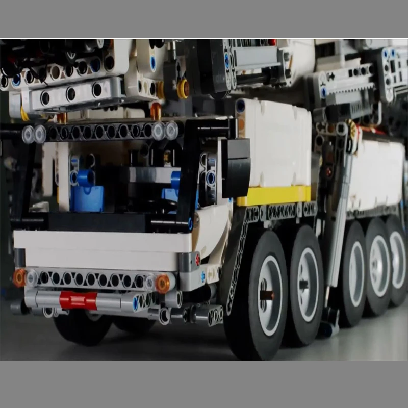Новинка LePinstyle 7705 шт. мощный мобильный кран LTM11200 RC либхер моторная техника наборы