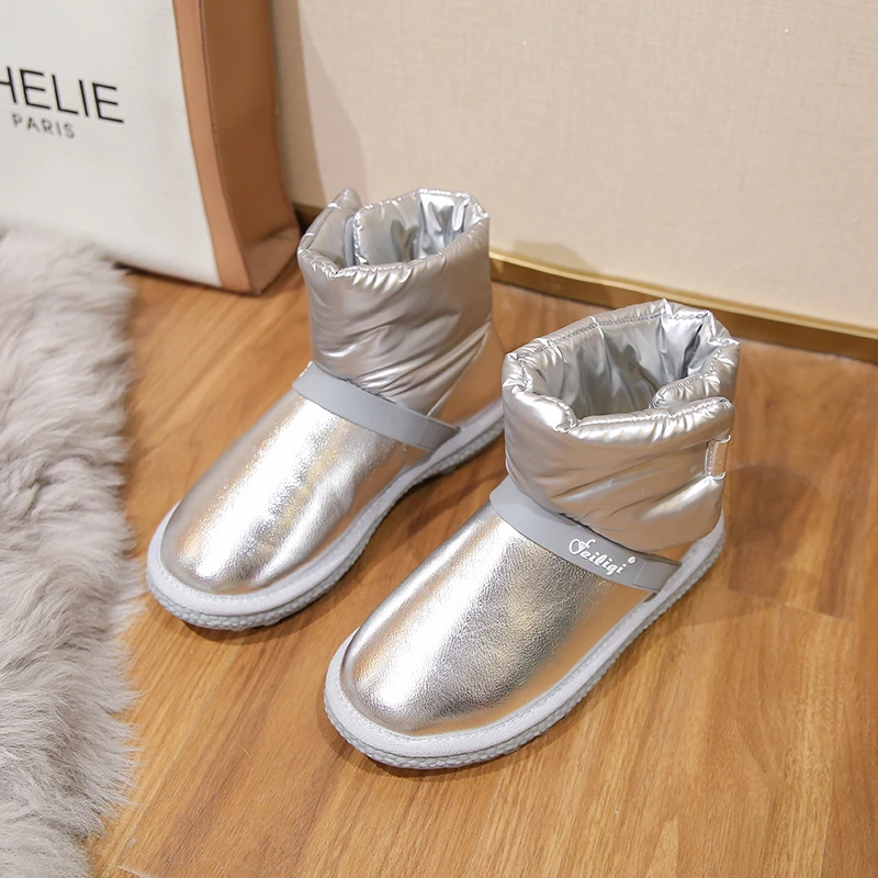 

Snow Booties New 2022 Women's Sneakers Winter Thick Sole Platform Ankle Boots Thicken Plush Warm Cotton Shoes Plus 35-44 Silver