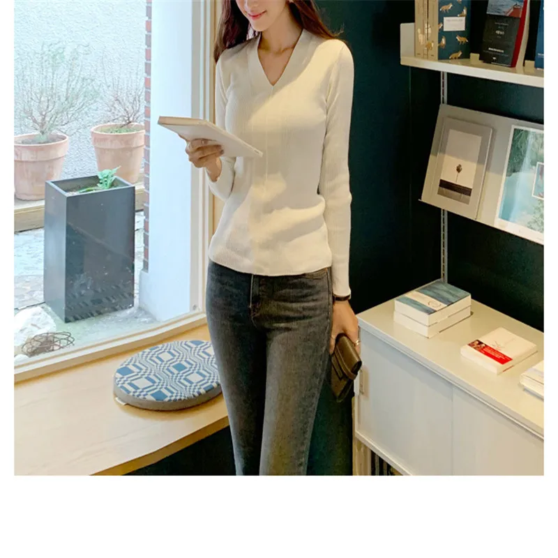 

2020 Autumn And Winter New Temperament V Neck Sweater Women's Slim Long Sleeved Short Sweater Wool Blend Bottoming Shirt C504
