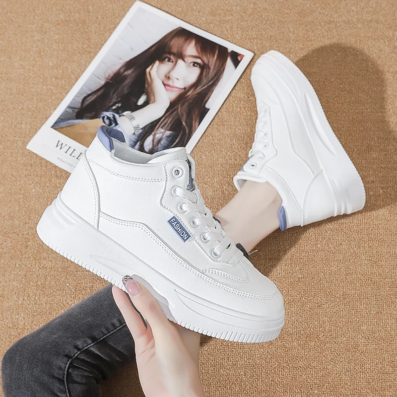 

Small white shoes women's shoes 2021 new autumn Korean high top board shoes high soled leisure sports shoes women's shoes