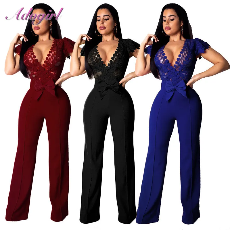 Женский кружевной комбинезон с вырезами облегающий коротким рукавом и глубоким V