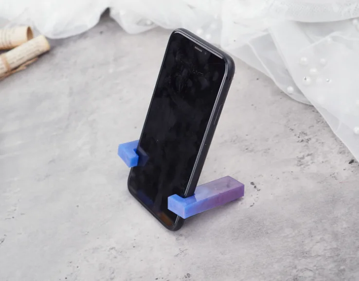 

DIY Epoxy Resin Keychain Mold Mulifuction Mobile Phone Holder Portable Holder Silicone Mold for Resin