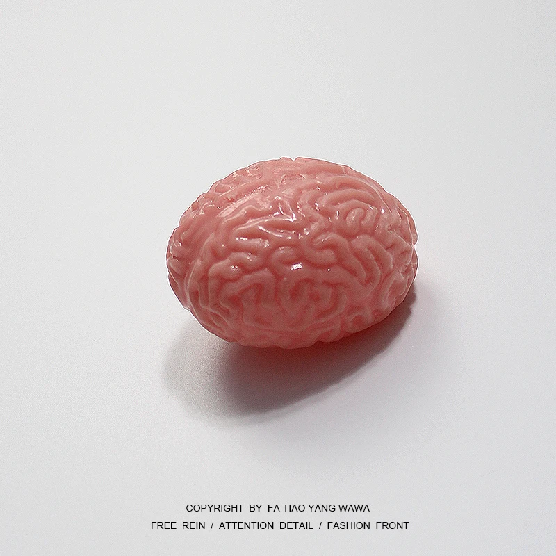 

If you're bored, play with your head! Brain water balloon toy display