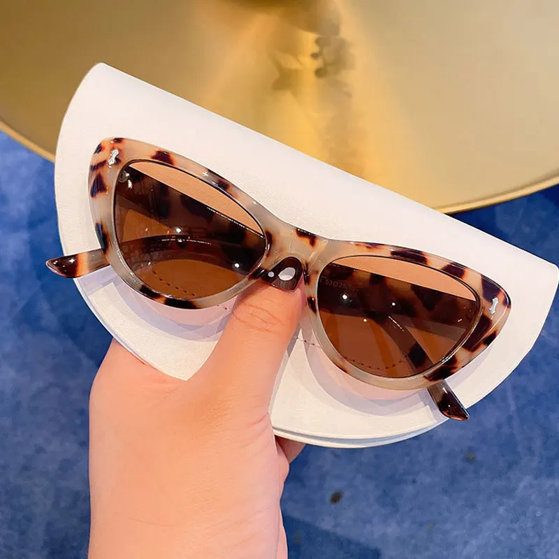 

Sexy Cat Eye Fashion Sunglasses Women Brand Vintage Leopard Sun Glasses For Female Outdoor Eyewear Shades UV400