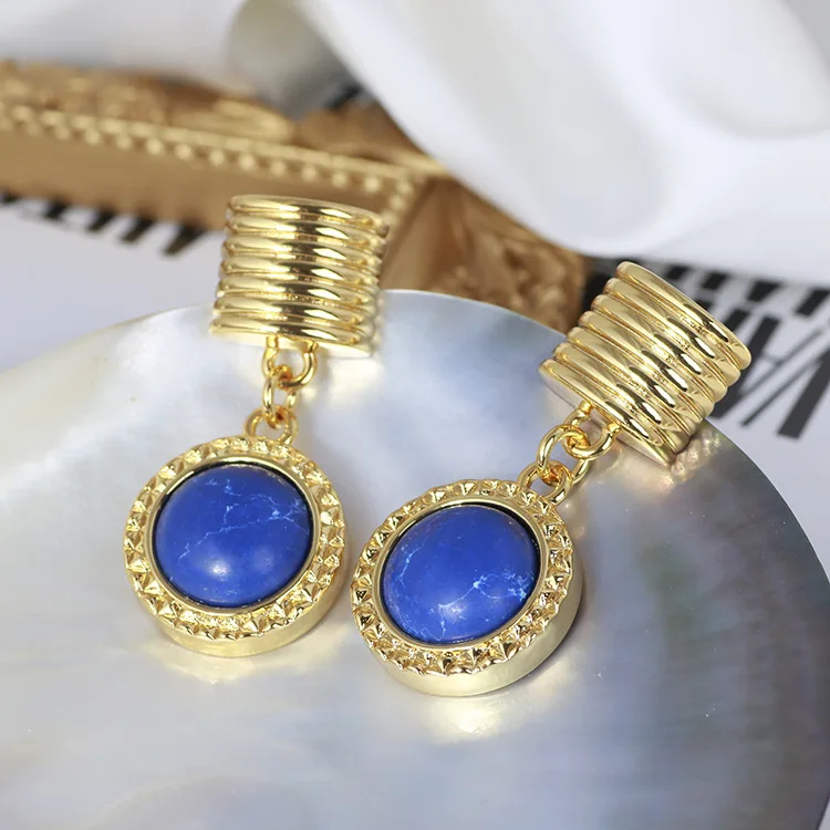 

Metal threaded cylinder inlaid moire stone earrings ear clips