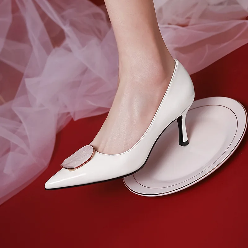 

White high heels women's side space new versatile pointed thin heel patent leather shoes