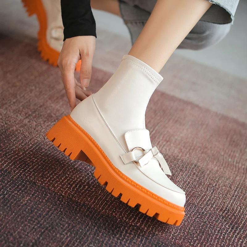 

Thick Soled Elastic Boots Women's Shoes British Style White Genuine Leather Short Boots Buckle Botas Femininas Ankle Booties