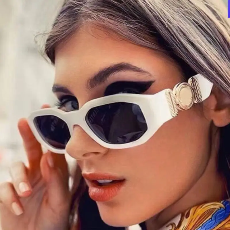 

Metal Hinge Retro Square Sunglasses Women Brand Vintage Travel Small Polygon Sun Glasses For Female Oculos Lunette De Soleil Fem