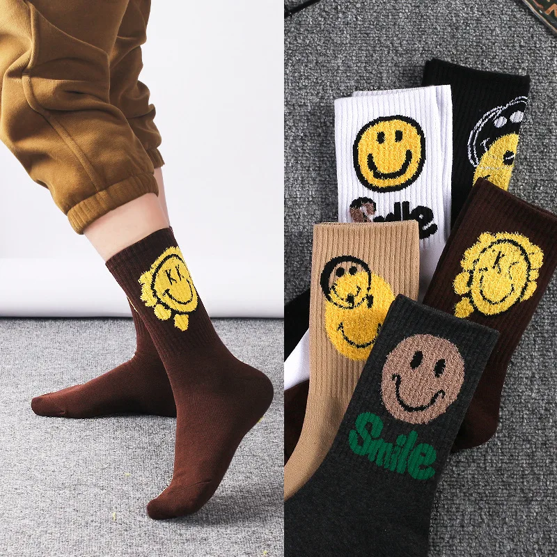 Носки Smiley оптовый рынок женские носки-трубы осень и зима модные милые трендовые