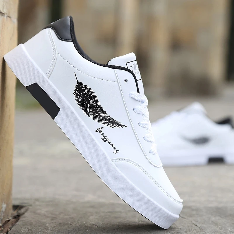 

Men Vulcanize Shoes High Quality Sneakers Men New 2020 White Sneakers Men Cheap Flat Shoes Non-slip Rubber Shoes