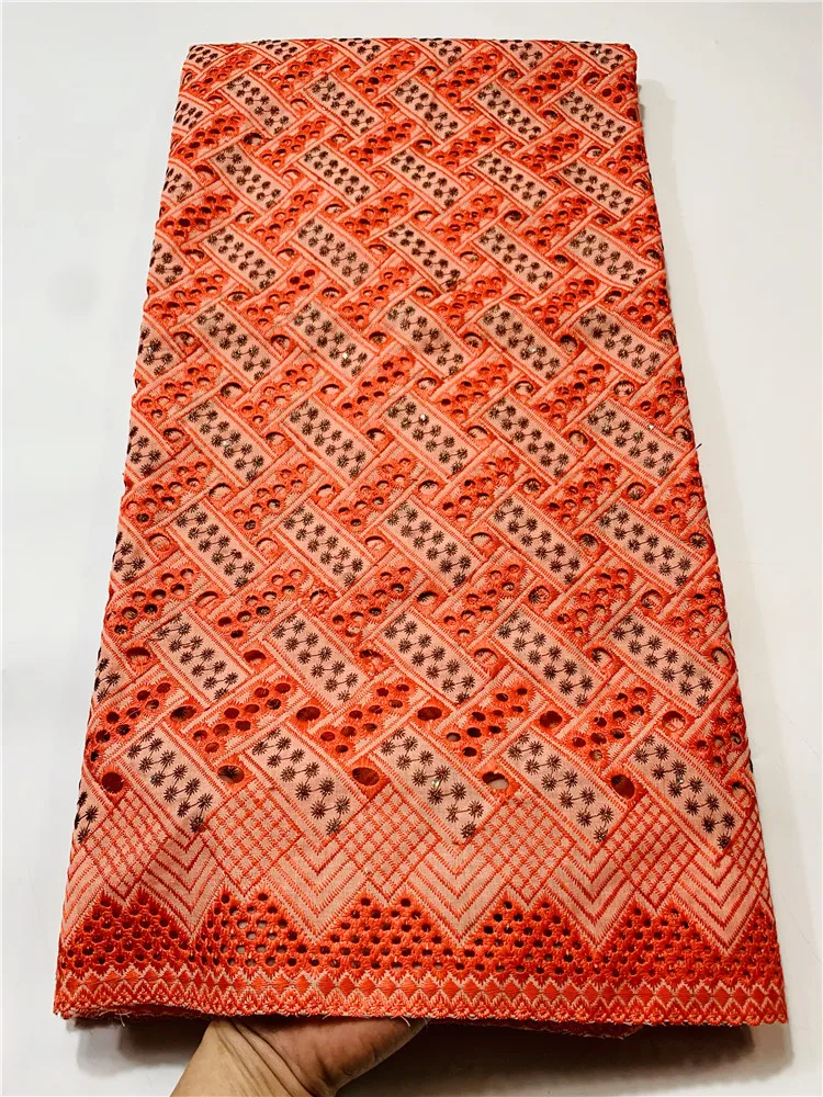 

High Quality African Cotton Lace Fabric Nigerian Lace Fabric Hot Sale Swiss Voile In Switzerland Men Women Sew Dress FYI129