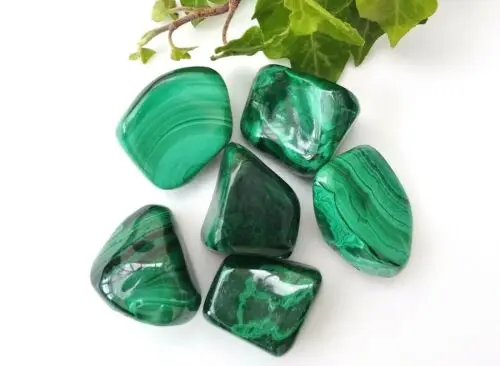 (1) Малахитовый упали камни целебные кристаллы рейки драгоценных камней |stone fish