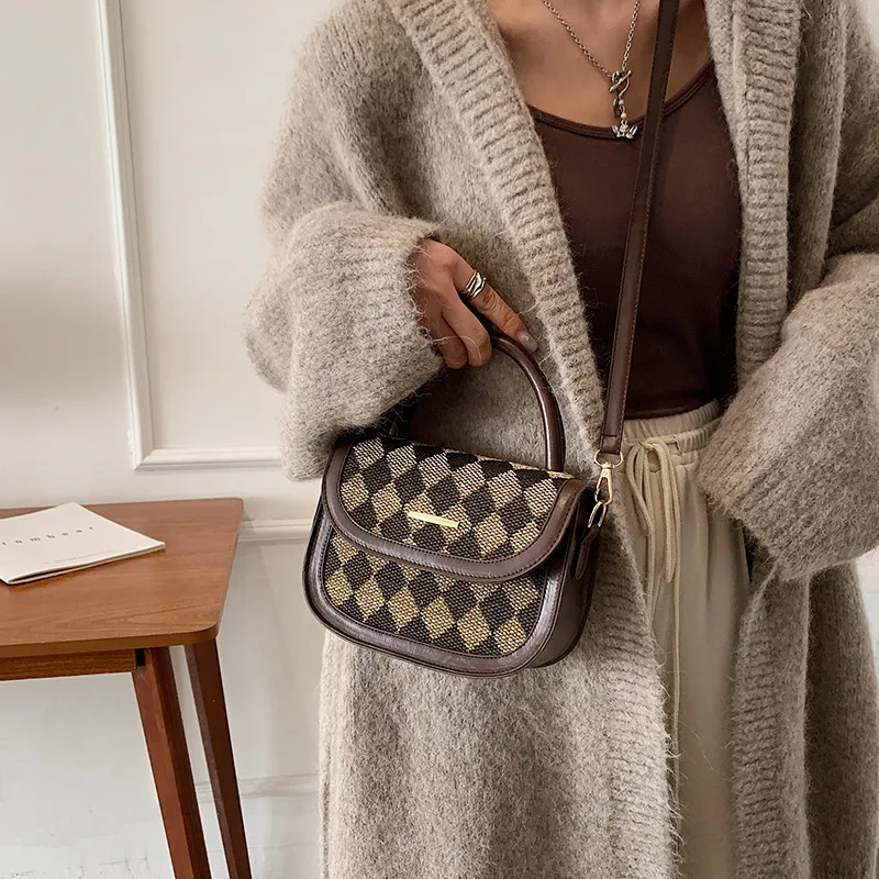 

Женская сумка-седло из ПУ кожи, с принтом в клетку