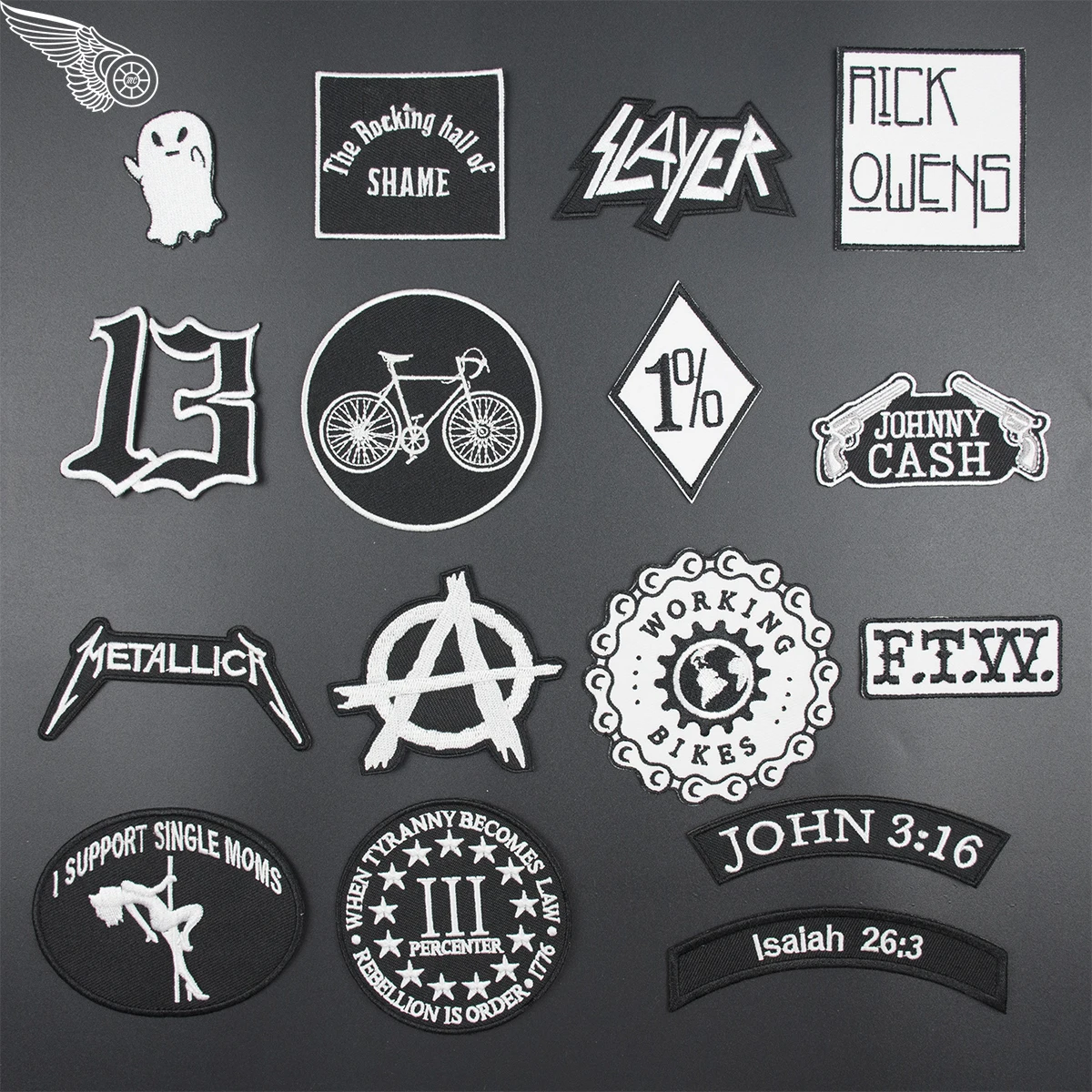 Зеленая нашивка белая и черная 35 дизайнов вышивка термоклейкая для одежды