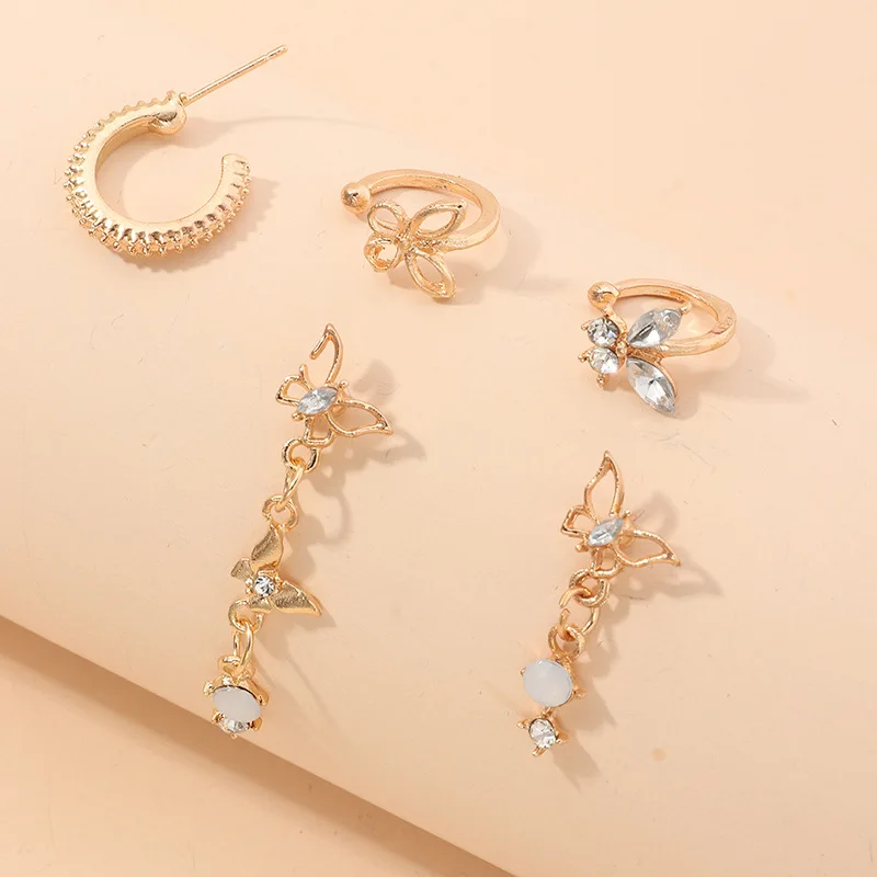 

VILAGE Fashion Shinny Crystal Earrings Statement Sweet Matte Butterfly Rhinestone Drop Dangle Earrings Female Bridal Jewelry