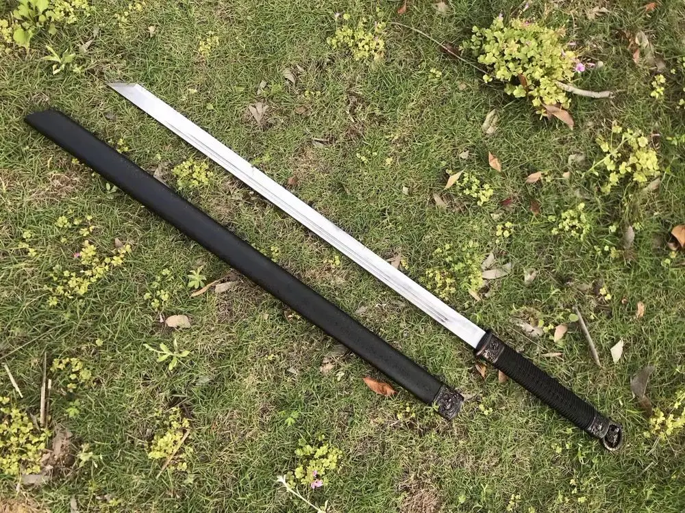 

Temper Tang Dynasty Broadsword Glaive Blade manganese steel sword knife-edge sharp Saber wood Sheath