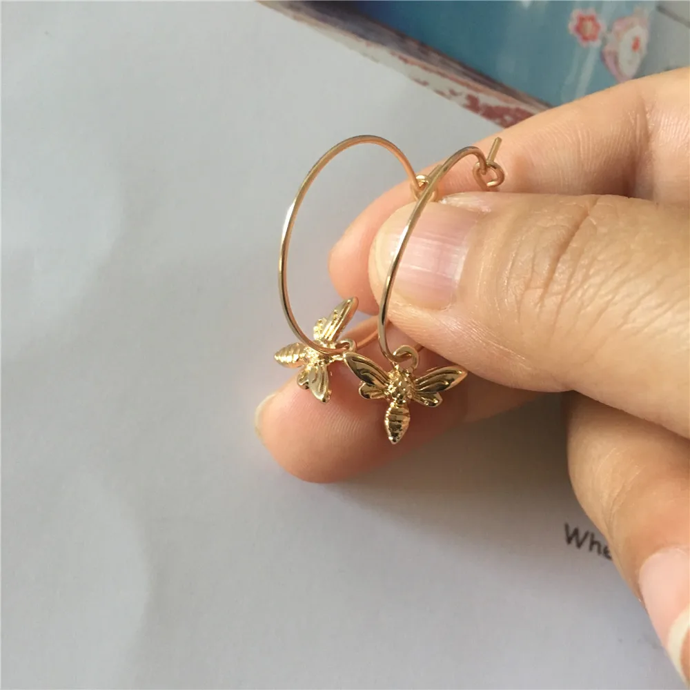 S/S Новое поступление девчачье золотое покрытие медовая пчела очаровательные серьги-кольца для женщин и девушек милые серьги