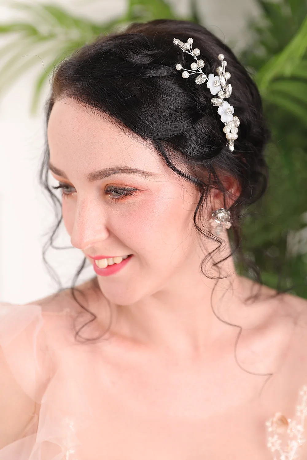 Новое поступление 2020 серебряные блестящие стразы подружки невесты с цветком и