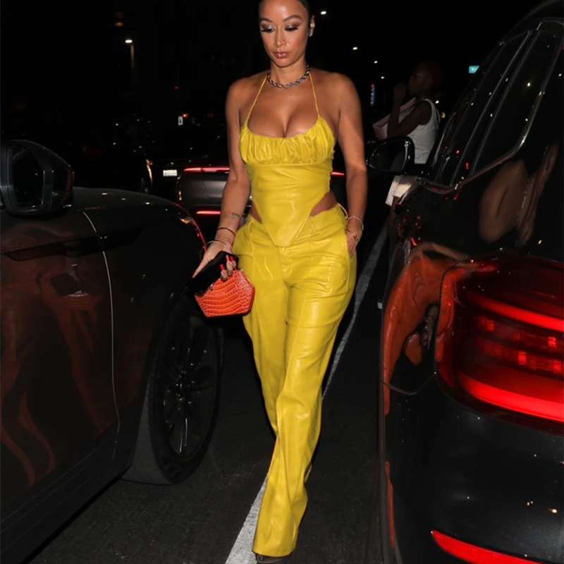 

Комплект из двух предметов Женский, короткий топ и брюки с рюшами и лямкой на шее, Клубная одежда, черный костюм из искусственной кожи, лето