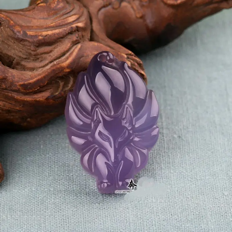 Натуральный фиолетовый сердолический амулет кююби кицунэ ручной резной гумихо