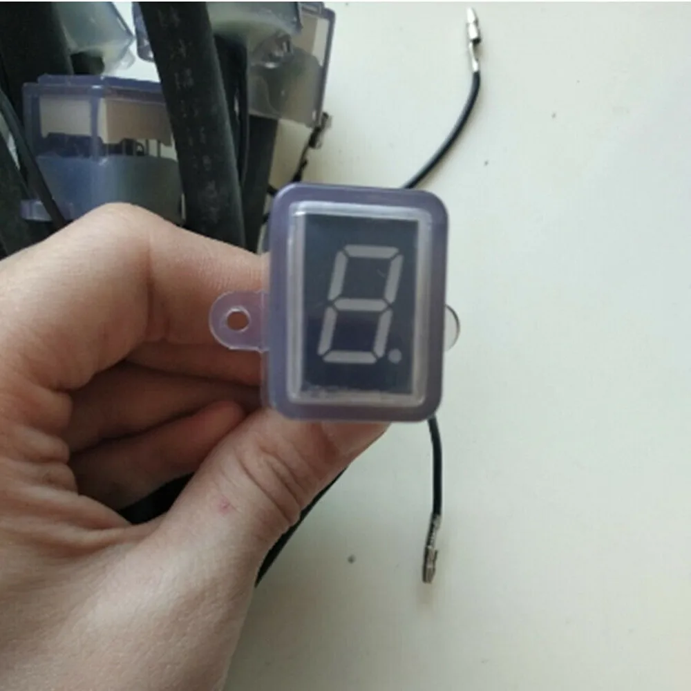 

Universal Gear Display Waterproof 12V Gear Indicator Motorcycle Rainproof