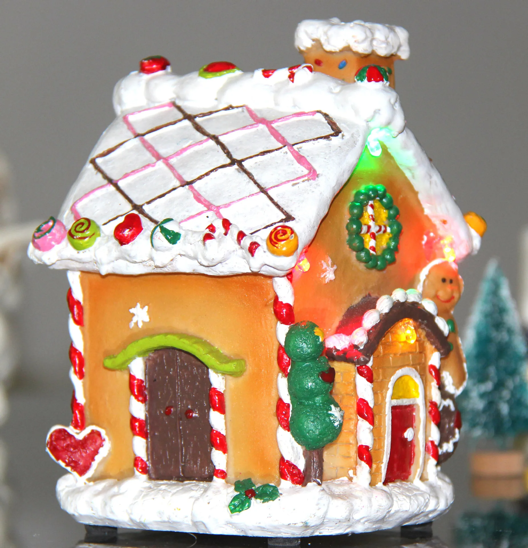 

Foreign trade European creative new resin LED night light cookies Christmas house home style crafts ornaments