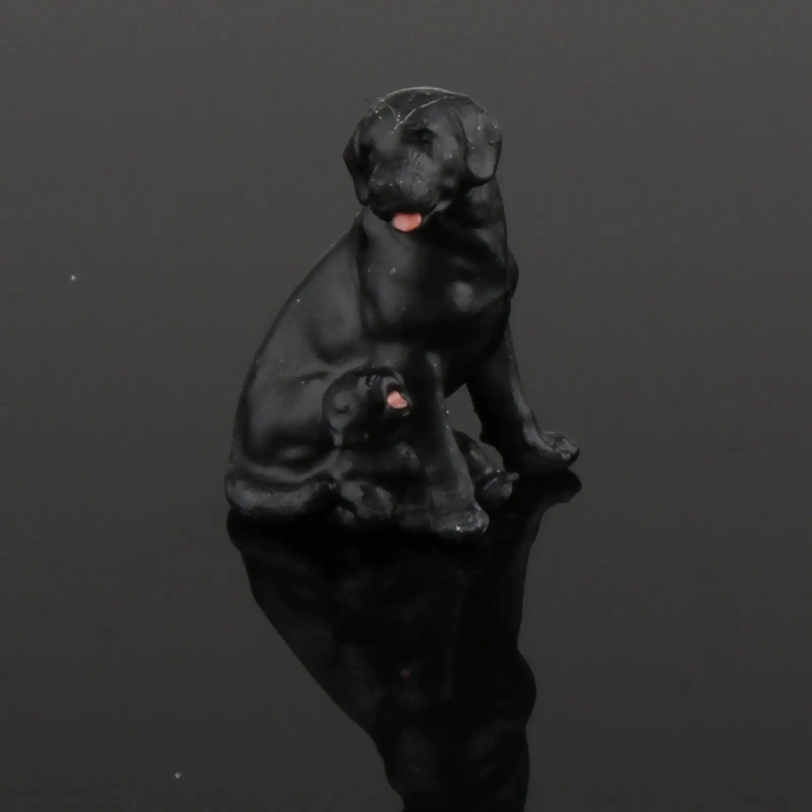 

1/64 Scale Miniature Animals Dog Puppy Model for Street Railway Layout Scene