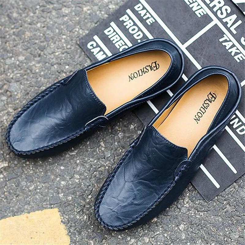 

New men's leather shoes lightweight soft-soled leather cowhide men casual shoes sports running fashion platform mens sneakers