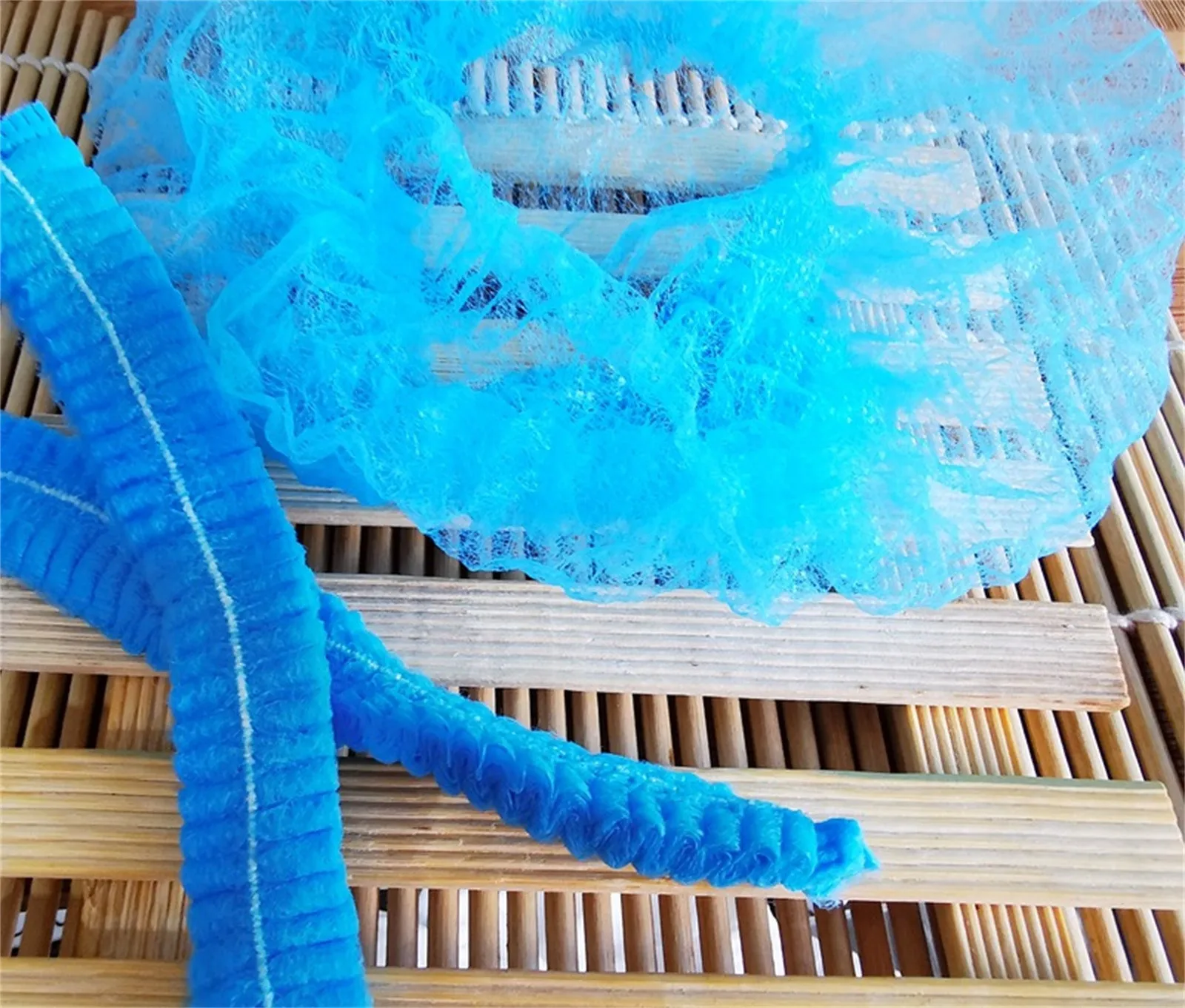 

JAYCOSIN Beanies 100pcs Disposable Blue Nonwoven Bouffant Hair Nets Caps For Hos-pital Salon Catering Unisex Hat Gorro Mdico