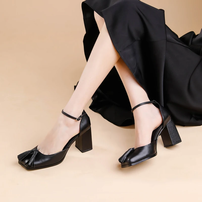 

Ankle Buckle Women pumps Genuine Leather square Toe Shoes Woman Summer Newest Wedding Office Lady Women Shoes