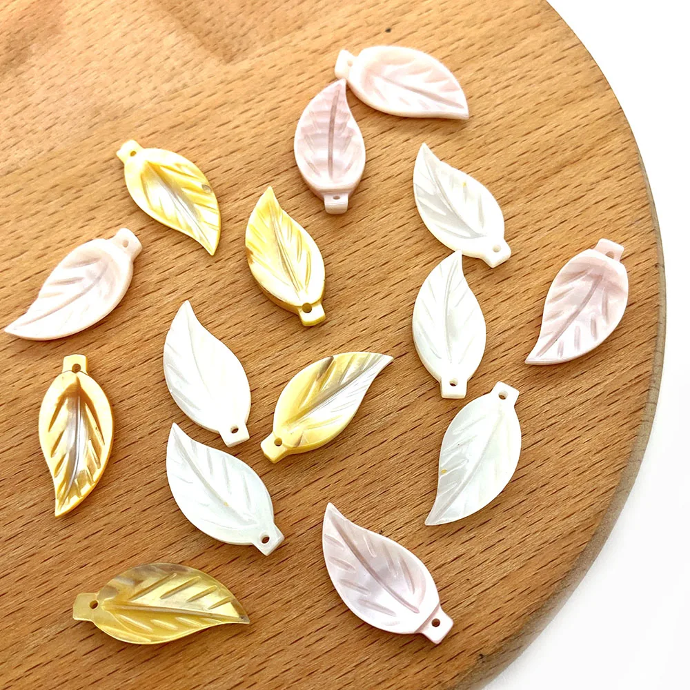 

2pcs/pack Natural Sea Shell Loose Beads leaves Shaped 9x20 mm Sizes 3 colors DIY for Making Necklace Earrings Jewelry Accessions