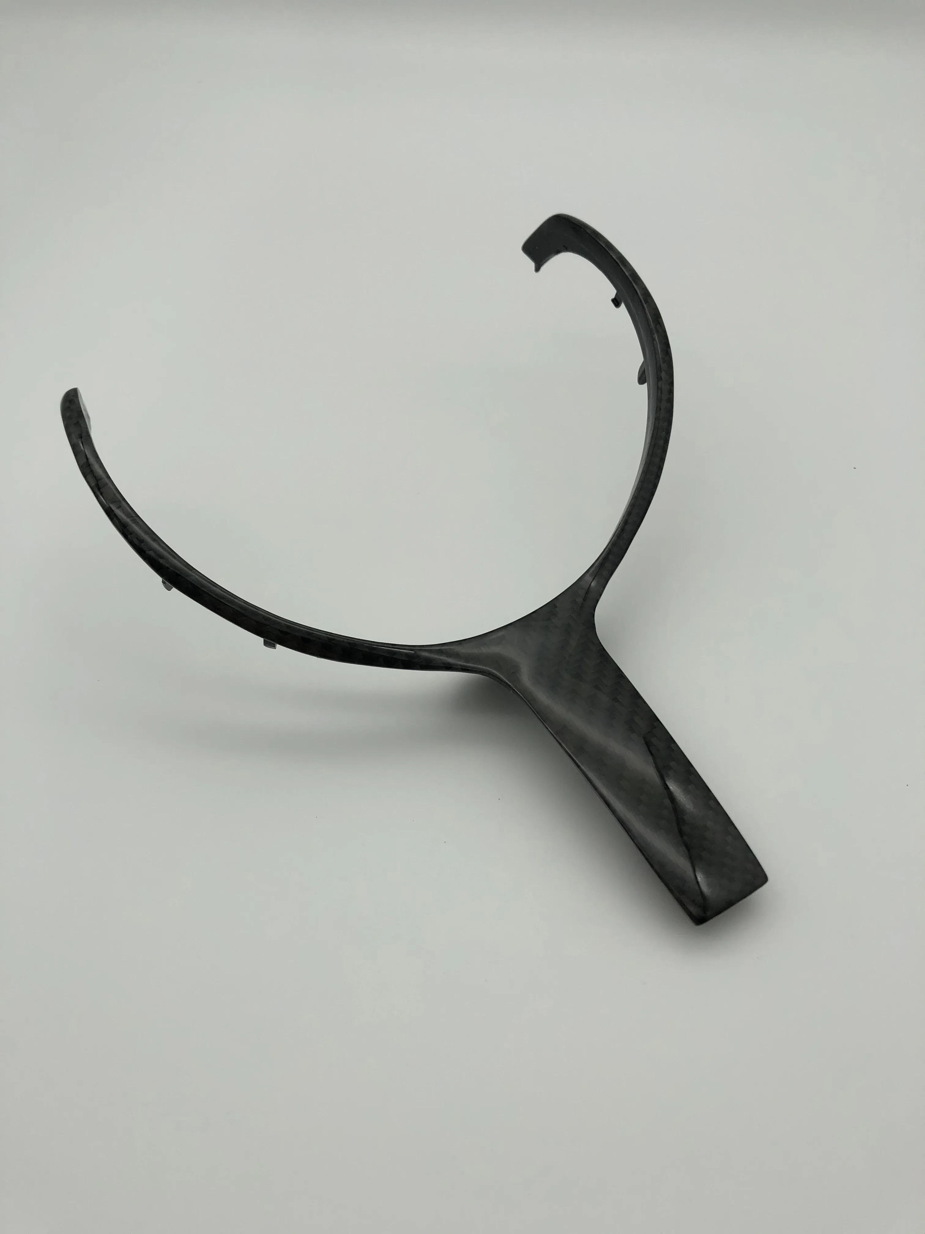 Для BMW F20 F22 F30 F31 F32 F33 F36 F10 F06 F12 F13 F15 F16 сменный стиль обшивка руля из углеродного