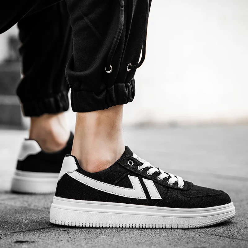 

CYYTL Men's Popular Cool Lace Up Shoes Stylish Casual Sports Running Tennis Breathable Non-Slip Students Sneakers Tenis De Mujer