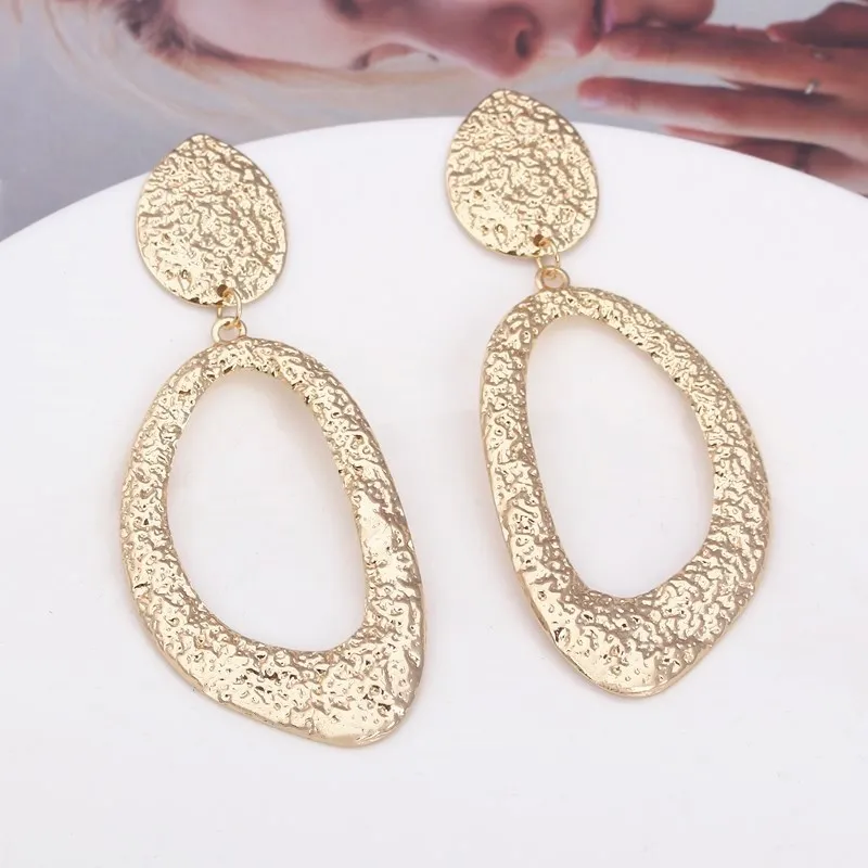 Новые модные геометрические металлические большие висячие серьги с