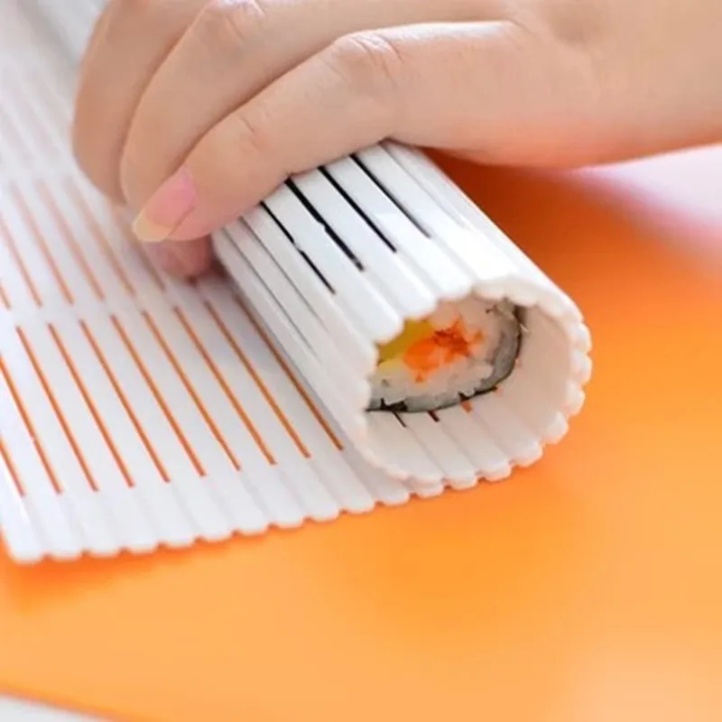

DIY Sushi Rolling Mat Non-Stick Sushi Making Tool Sushi Roller Mats Japanese Plastic Sushi Rolling Maker Cake Roll Pad Mold